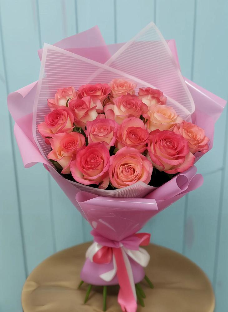 Букет 15 Розовых роз Равель в Кулешовке
