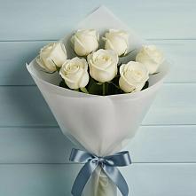Букет 7 Белых роз Эдлесс Лав в Кулешовке