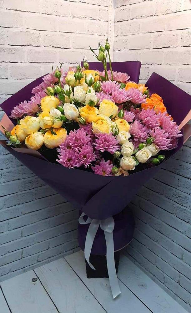 Букет цветов из: Хризантемы и Розы в Кулешовке