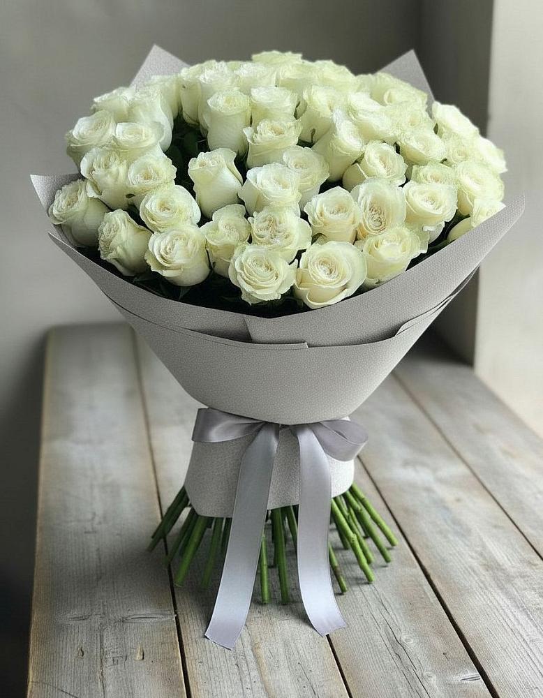 Букет 35 Белых роз в Кулешовке