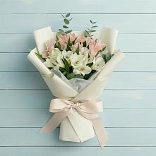 Букет цветов из:  Альстромерии в Кулешовке