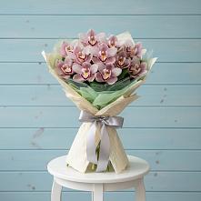 Букет цветов из:  Орхидеи и Розы в Кулешовке