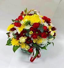 Цветочная композиция из Хризантемы и Розы в корзине в Кулешовке