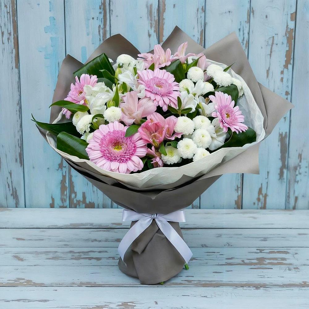 Букет цветов из: Герберы, Альстромерии и Хризантемы в Кулешовке