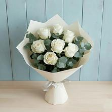 Букет Белые розы в Эвкалипте в Кулешовке